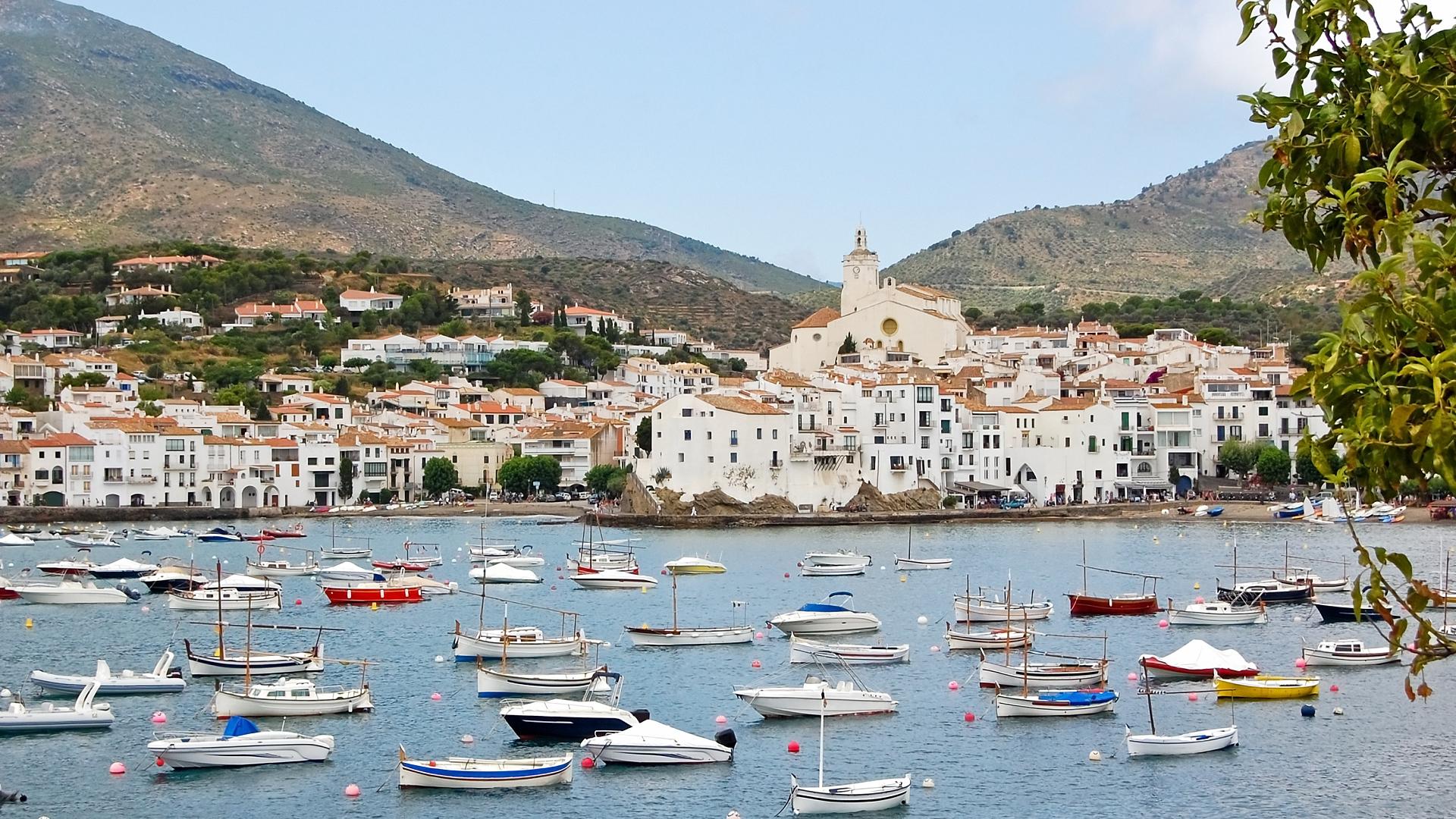 Cadaqués, an unparalleled environment in Catalonia