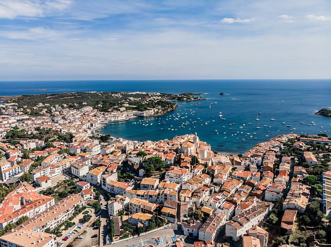 Experiences to discover the Costa Brava in a group